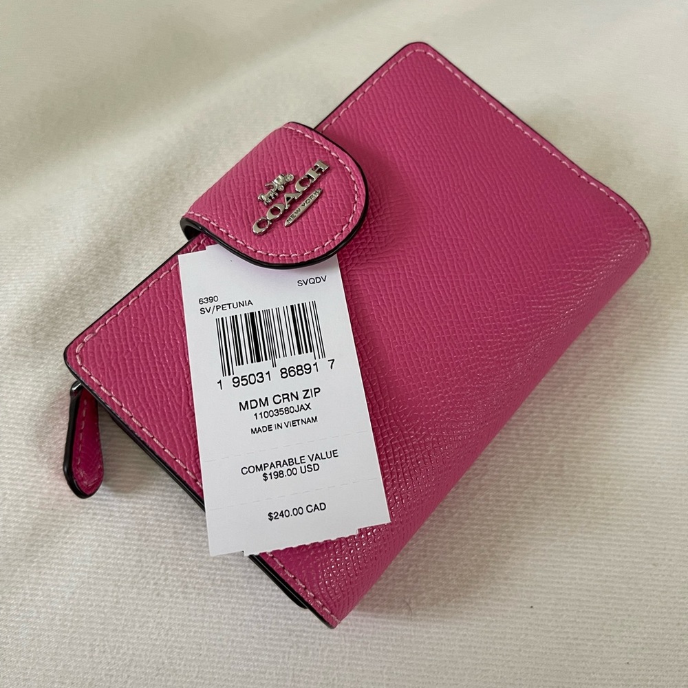 Medium Corner Zip Wallet - Pink